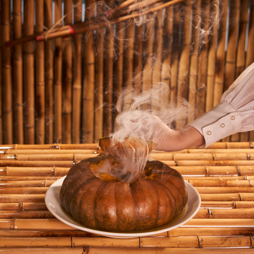 Gà Đen Tiềm Bí Đỏ
